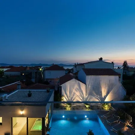 Vakantiehuis Fuer 5 Personen Und 1 Kind In Zadar, Dalmatien Und Umumgebung Zadar
